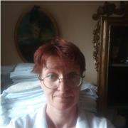 La tua insegnante di inglese ti aspetta, paziente, preparata, con metodi adatti per chiarire i punti finora oscuri